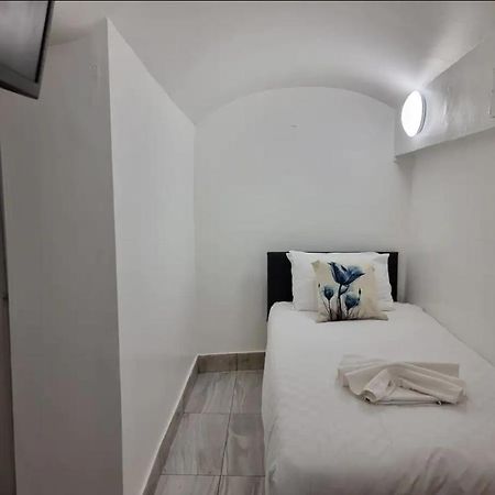 伦敦F24- Basement Single Studio Near Paddington公寓 外观 照片